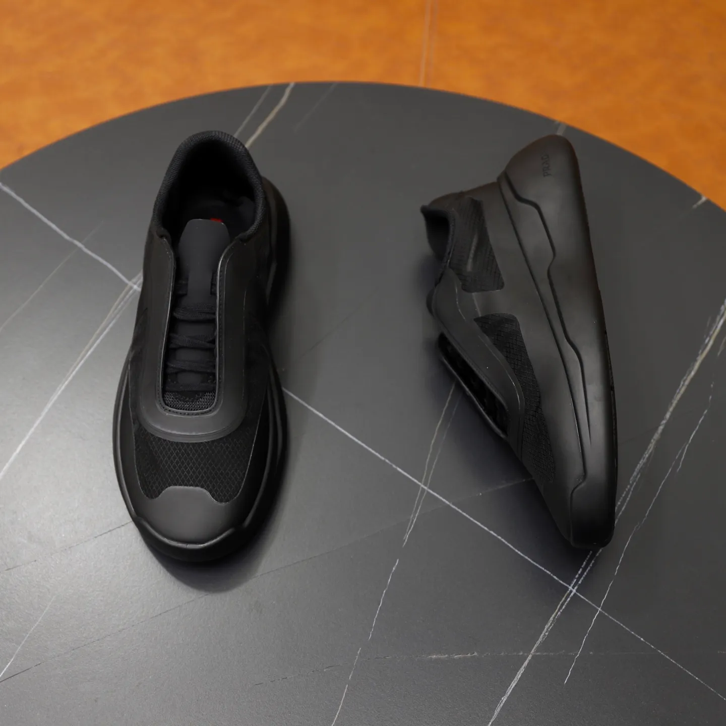 Men's Shoes 💰760💰 PRADA America's Cup Recycled Nylon and Bike Fabric Sneakers Practical and innovative, these regenerated nylon sneakers are modern, with lightweight soles and minimalist details. The upper is decorated with temperature-locking adhesive tape, screen-printed ADA logo, nylon loop shoelaces, T sole, made of ultra-light foam rubber filling material, rubber pattern texture, sole height: 40 mm, removable fabric-covered insole, Size 39-44